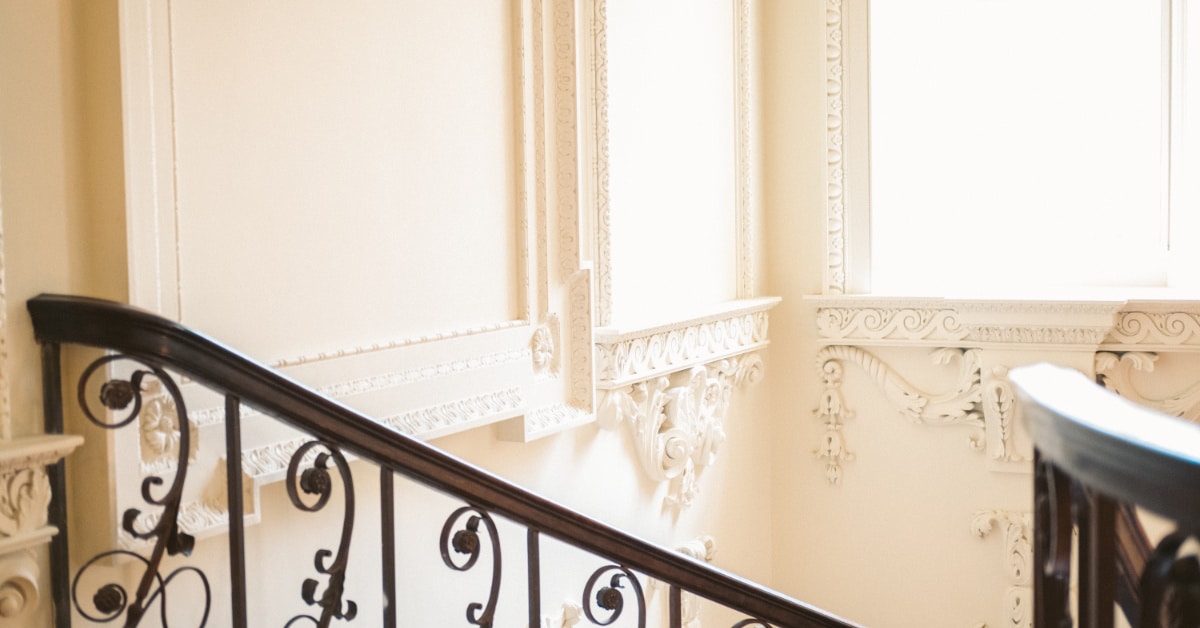 Why Use Crown Molding?